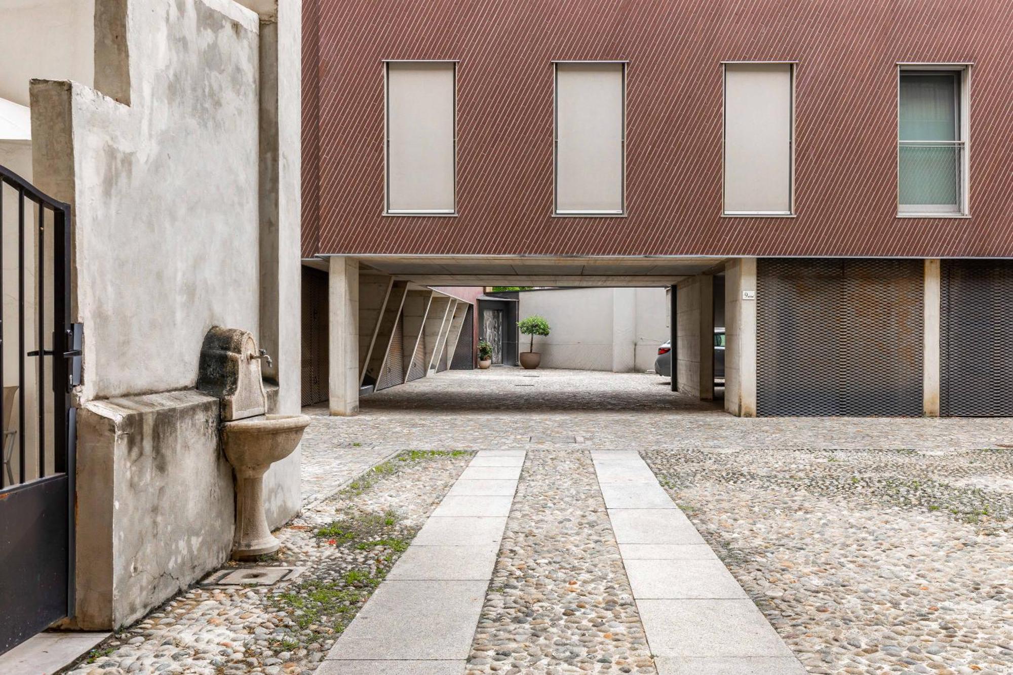 Nam House & Posto Auto Lägenhet Milano Exteriör bild